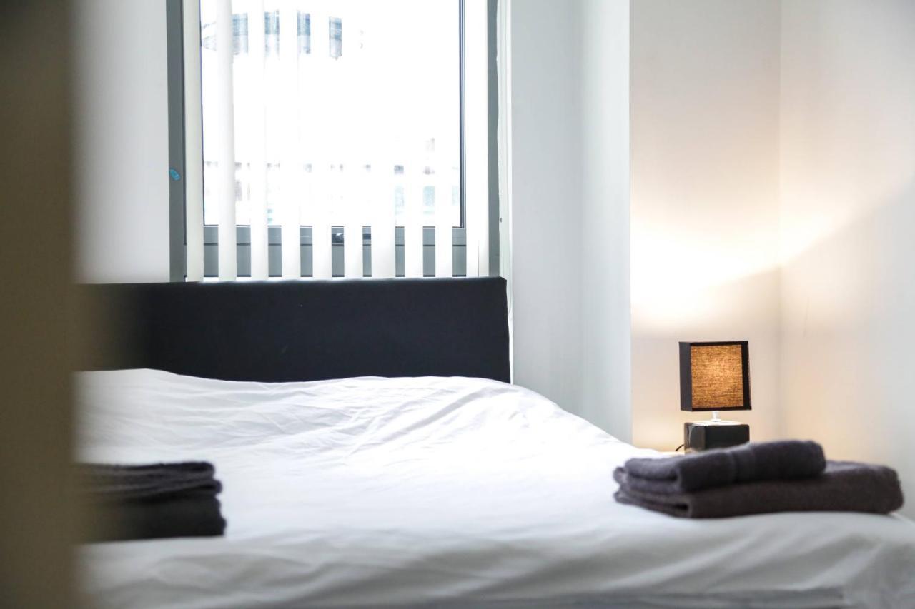 Serviced Apartment In Liverpool City Centre - Free Parking - Balcony - By Happy Days מראה חיצוני תמונה
